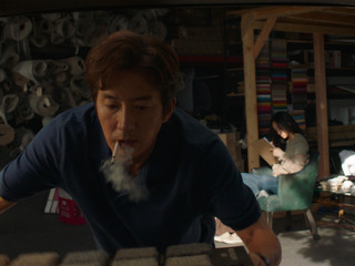 Smoking Tigers