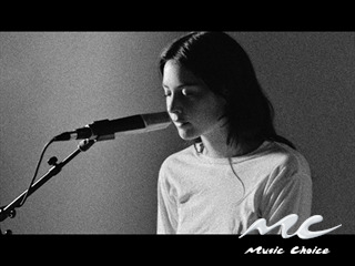 Gracie Abrams: Amelie